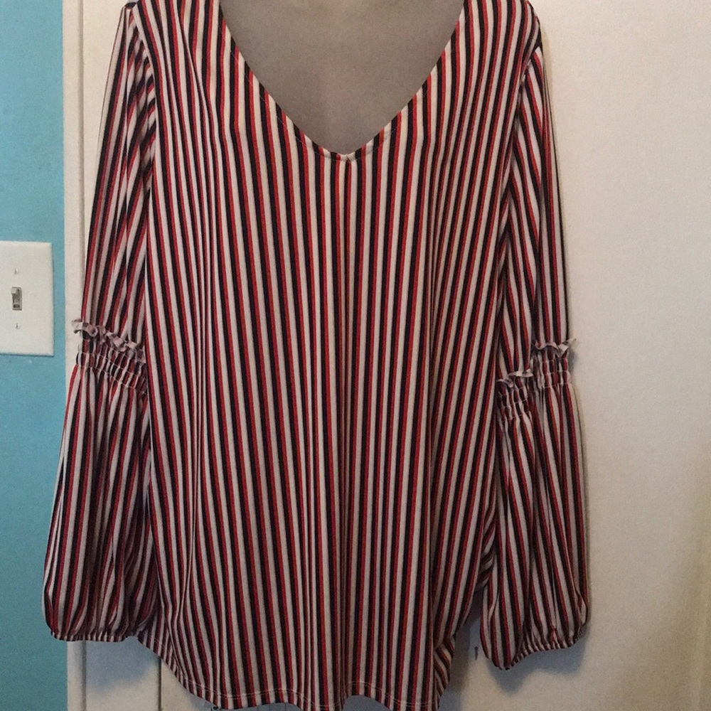⭐️SOLD⭐️Como Blu Red Striped Shirt 1X